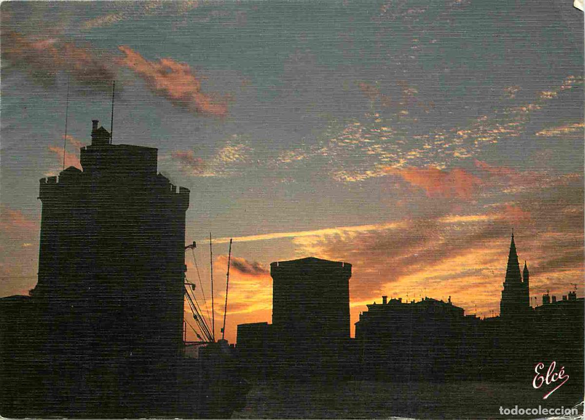 Postales: Francia - 17 - La Rochelle - Le vieux Port - Les deux Tours - Tour Saint Nicolas et Tour de la Chain