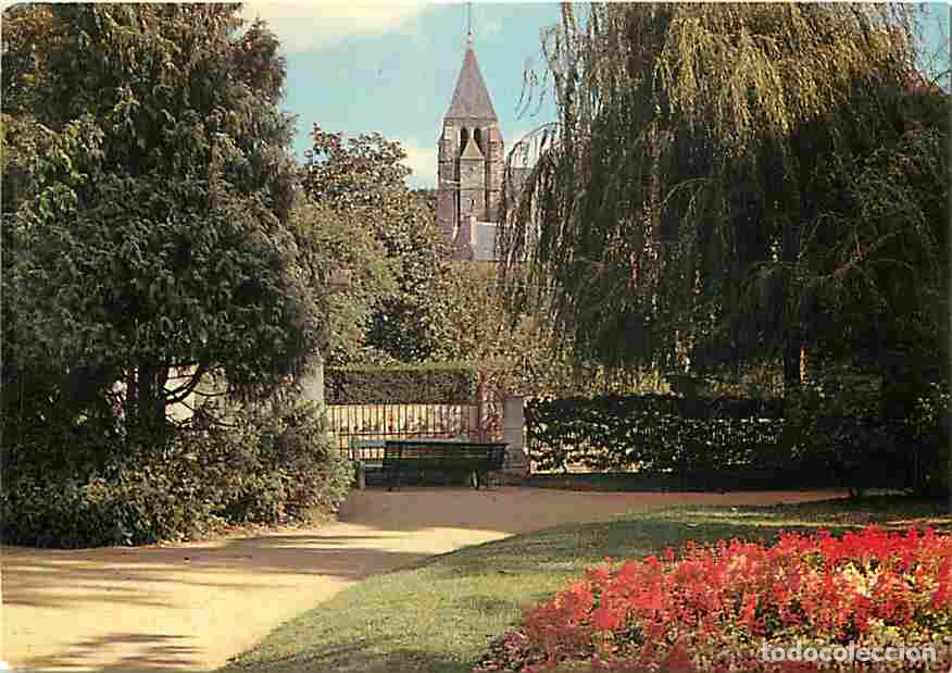 Cartoline: Francia - 18 - Vierzon - Ses jardins et l'&eacute;glise Notre-Dame - Fleurs - CPM - Voir Scans Recto-Verso
