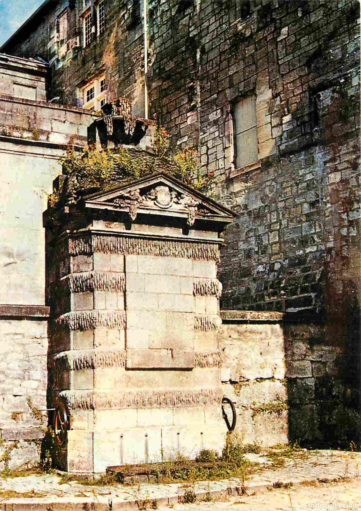 Postales: Francia - 16 - Cognac - La Fontaine Fran&ccedil;ois 1er au pied du Ch&acirc;teau des Valois - CPM - Carte Neuve -