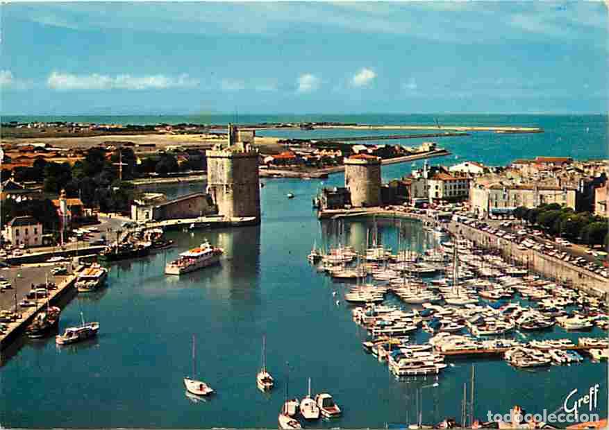 Postales: Francia - 17 - La Rochelle - Le Port - Tour Saint Nicolas - Tour de la Chaine - Vue a&eacute;rienne - Batea