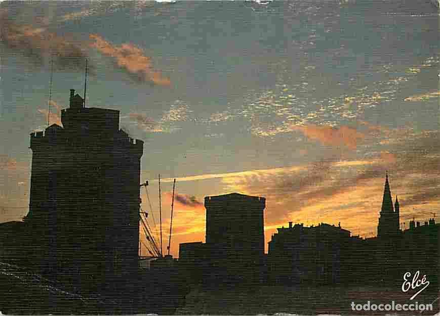 Postales: Francia - 17 - La Rochelle - Tour Saint Nicolas - Tour de la Chaine - Tour de la Lanterne - Coucher