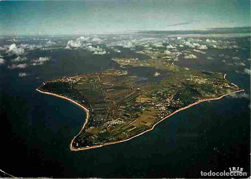 Cartoline: Francia - 17 - Ile de R&eacute; - Vue G&eacute;n&eacute;rale a&eacute;rienne - Flamme Postale de Louveciennes - CPM - Voir Scans