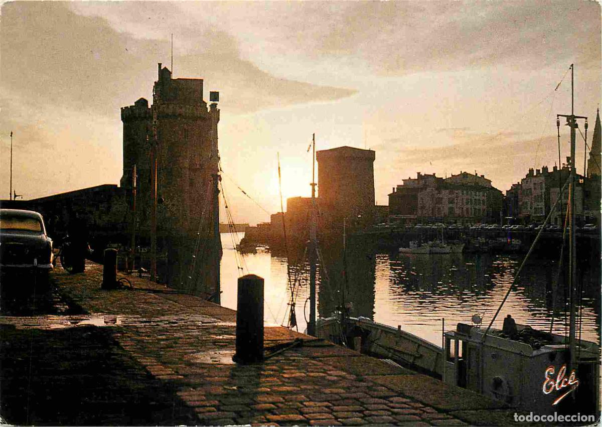 Postales: Francia - 17 - La Rochelle - Le vieux Port - Les deux Tours - Tour Saint Nicolas et Tour de la Chain
