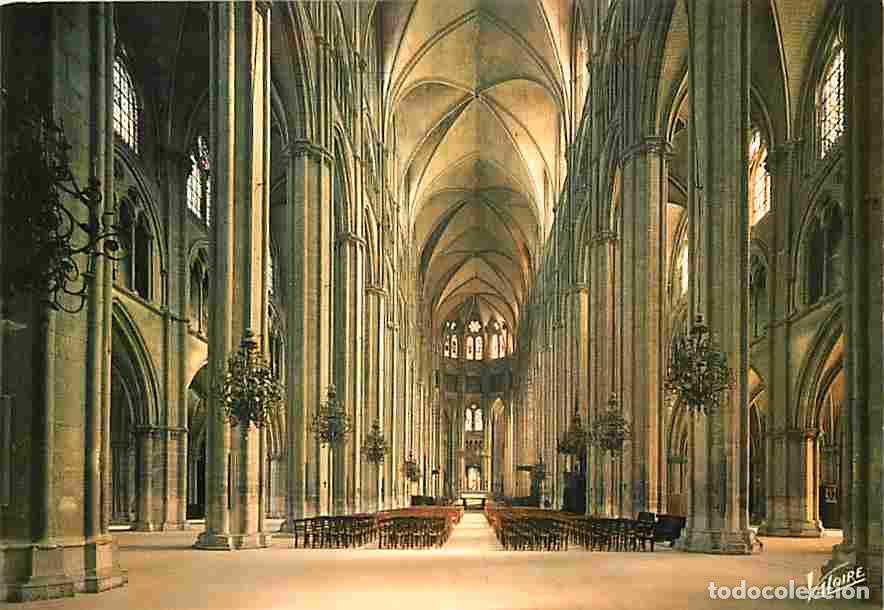 Cartoline: Francia - 18 - Bourges - La Cath&eacute;drale Saint Etienne - L'int&eacute;rieur aux cinq nefs - Carte Neuve - CPM