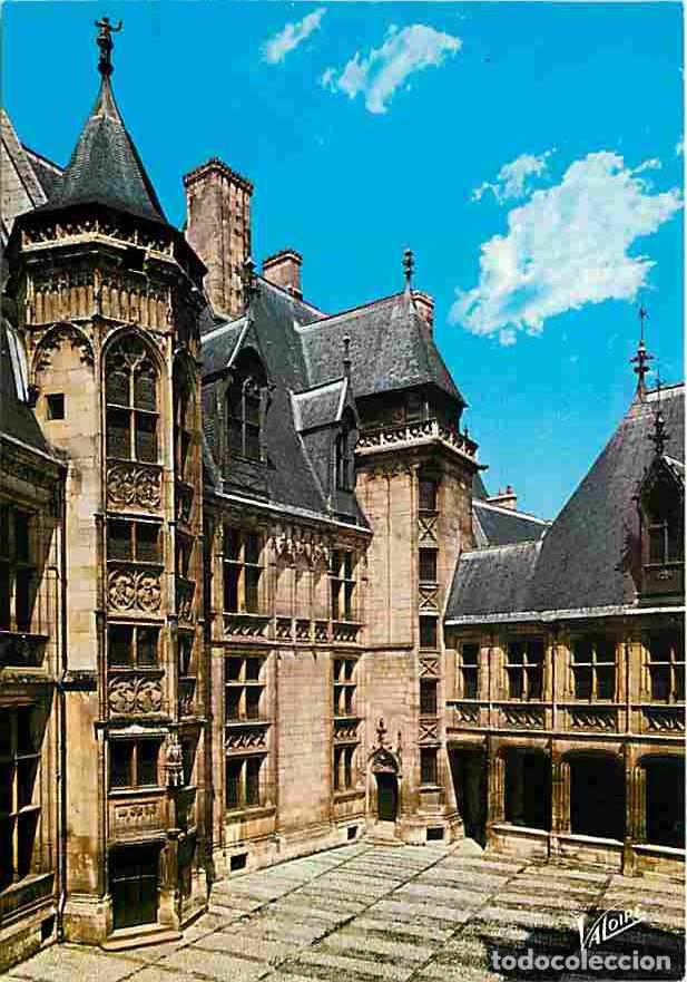 Postales: Francia - 18 - Bourges - Le Palais Jacques Coeur - La cour centrale avec sa tour hexagonale - Carte