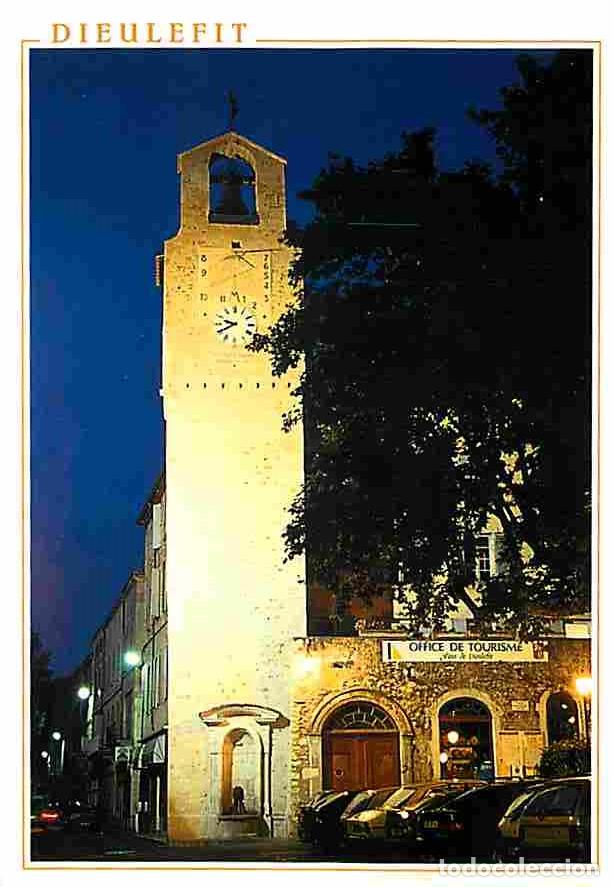 Postales: Francia - 26 - Dieulefit - La Tour de l'Horloge - Vue de Nuit - Automobiles - CPM - Voir Scans Recto