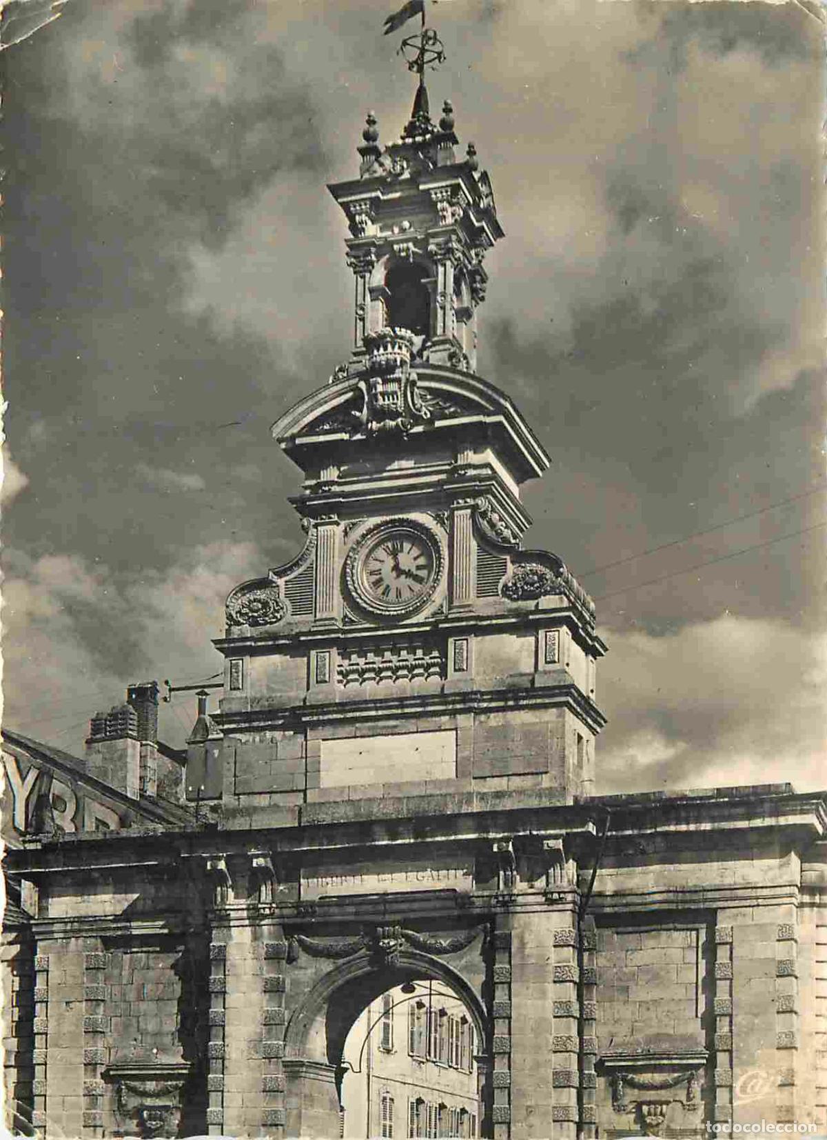 Postkarten: Francia - 25 - Pontarlier - Porte Saint Pierre - Mention Photographie v&eacute;ritable - Carte Dentel&eacute;e - C