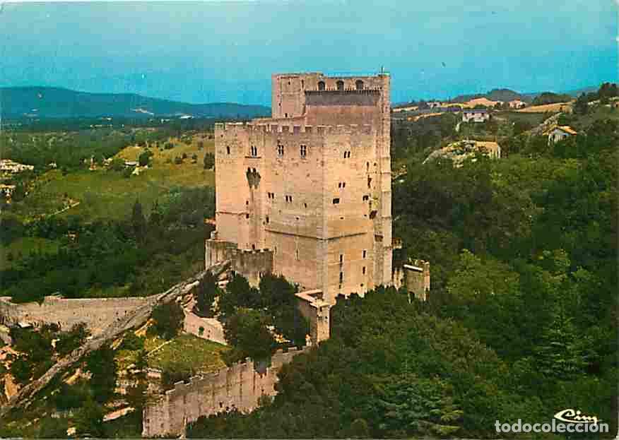 Postales: Francia - 26 - Crest - La Tour - Vue a&eacute;rienne - Vieilles pierres - CPM - Voir Scans Recto-Verso