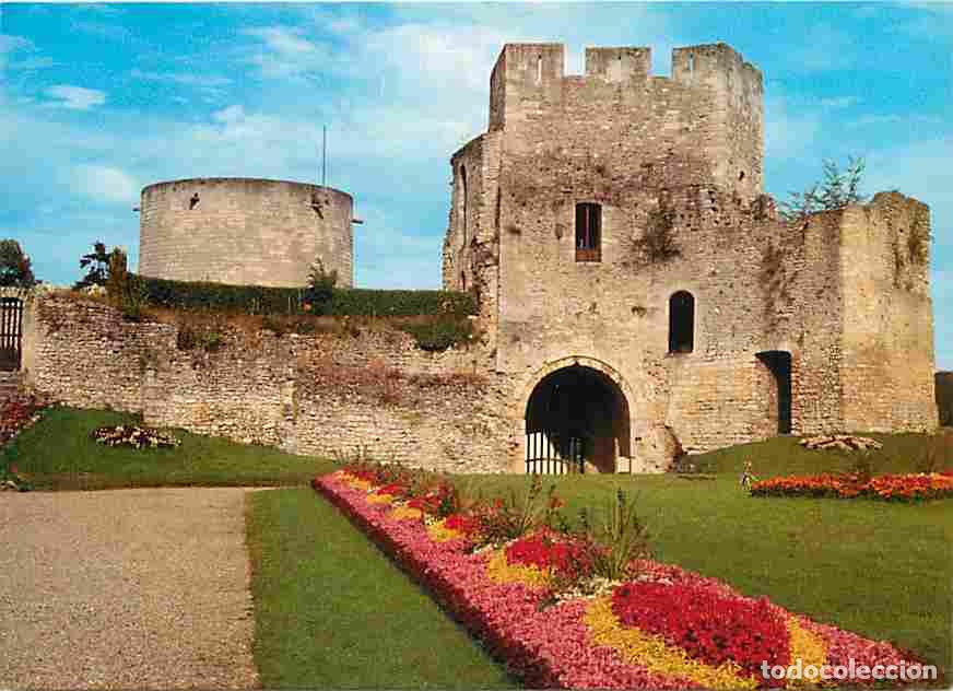 Postales: Francia - 27 - Gisors - Tour du Gouverneur et Donjon de Philippe Auguste - Fleurs - Vieilles pierres