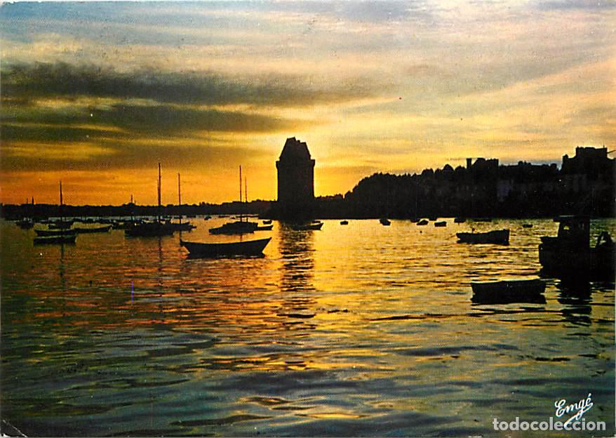 Postales: Francia - 35 - Saint Malo - Coucher de soleil sur la Tour Solidor - CPM - Voir Scans Recto-Verso