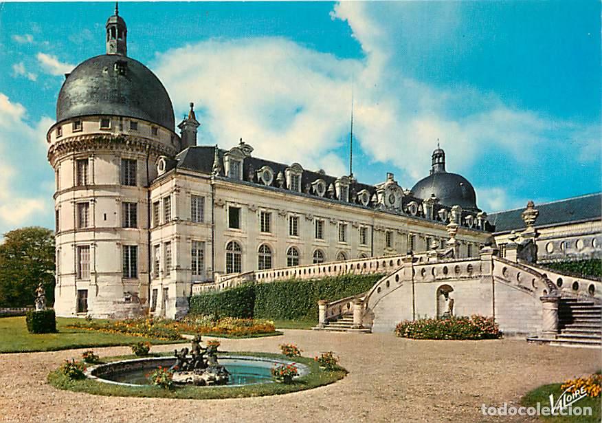 Postales: Francia - 36 - Valen&ccedil;ay - Le Ch&acirc;teau - La tour et la fa&ccedil;ade sud, vues des jardins - CPM - Voir Scans