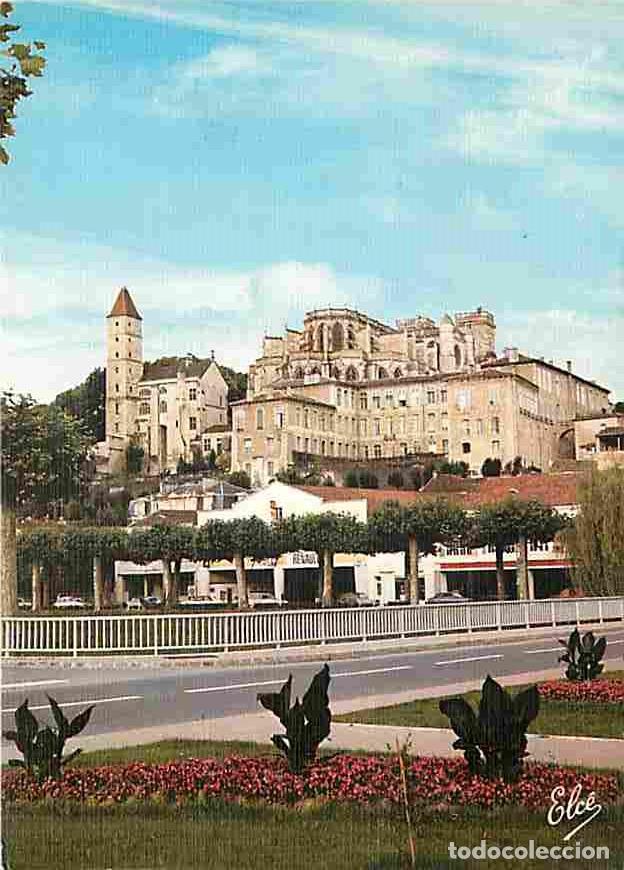 Postales: Francia - 32 - Auch - Vue sur la cath&eacute;drale et la Tour d'Armagnac - CPM - Voir Scans Recto-Verso