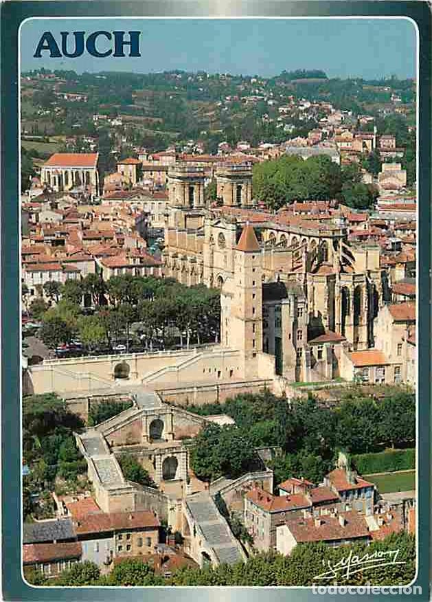 Postales: Francia - 32 - Auch - La Cath&eacute;drale Sainte Marie - Escalier monumental - Tour d'Armagnac - CPM - Voi