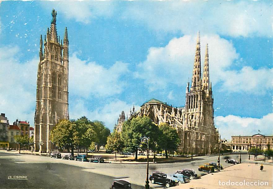 Postales: Francia - 33 - Bordeaux - La Cath&eacute;drale et la Tour Pey-Berland - Automobiles - CPM - Voir Scans Rect