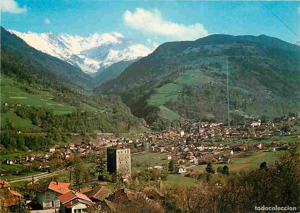 Postales: Francia - 38 - Allevard les Bains - Vue g&eacute;n&eacute;rale et le Gleyzin - Au 1e plan la Tour du Treuil - CPM