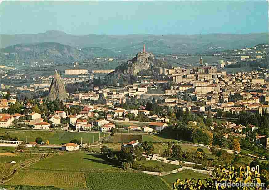 Cartes Postales: Francia - 43 - Le Puy en Velay - Vue G&eacute;n&eacute;rale - Rocher d'Aiguilhe - Rocher Corneille - Cath&eacute;drale -