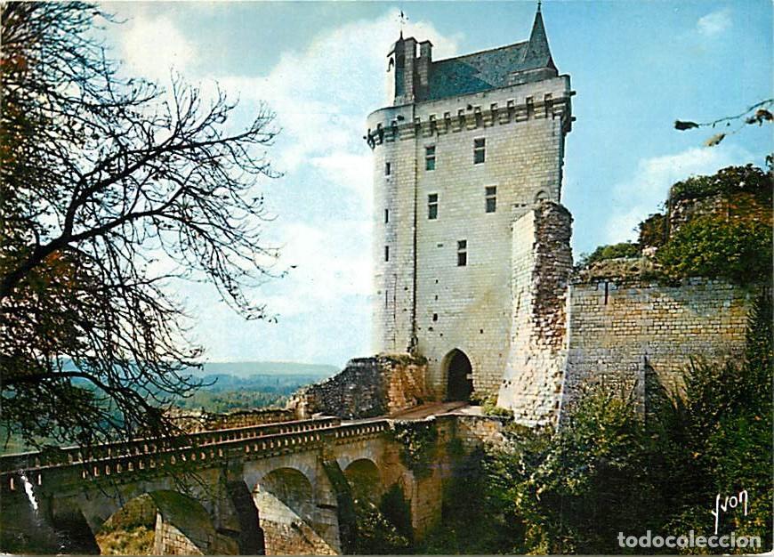 Postales: Francia - 37 - Chinon - Le Ch&acirc;teau - Entr&eacute;e du Ch&acirc;teau - Tour de l'Horloge - Carte Neuve - CPM - Voi