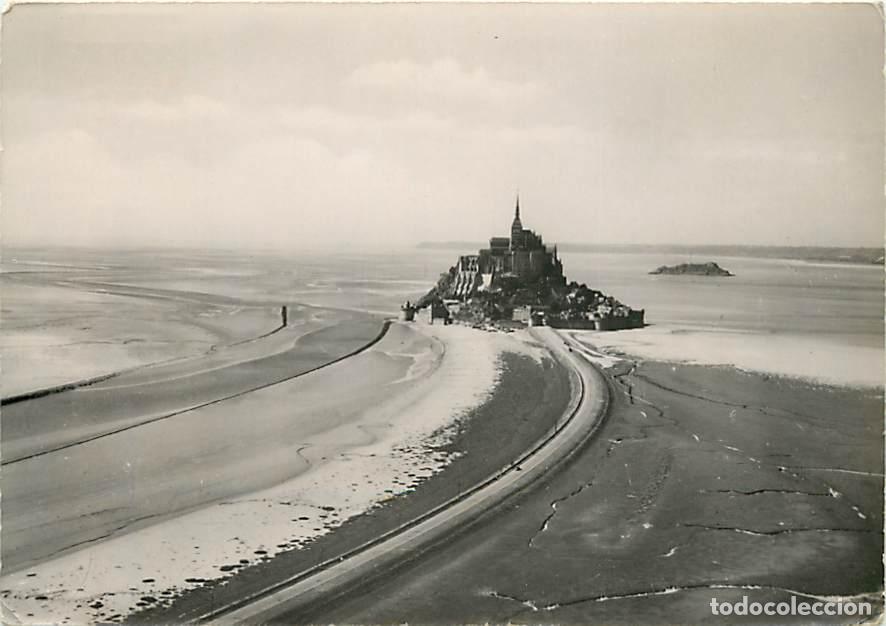 Postais: Francia - 50 - Le Mont Saint Michel - Vue a&eacute;rienne - Flamme Postale du Mont Saint Michel - CPSM gran