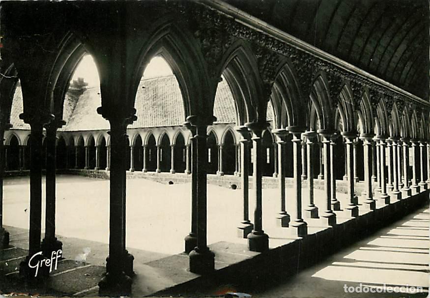Postais: Francia - 50 - Le Mont Saint Michel - Le Clo&icirc;tre - CPSM grand format - Voir Timbre - CPM - Voir Scan