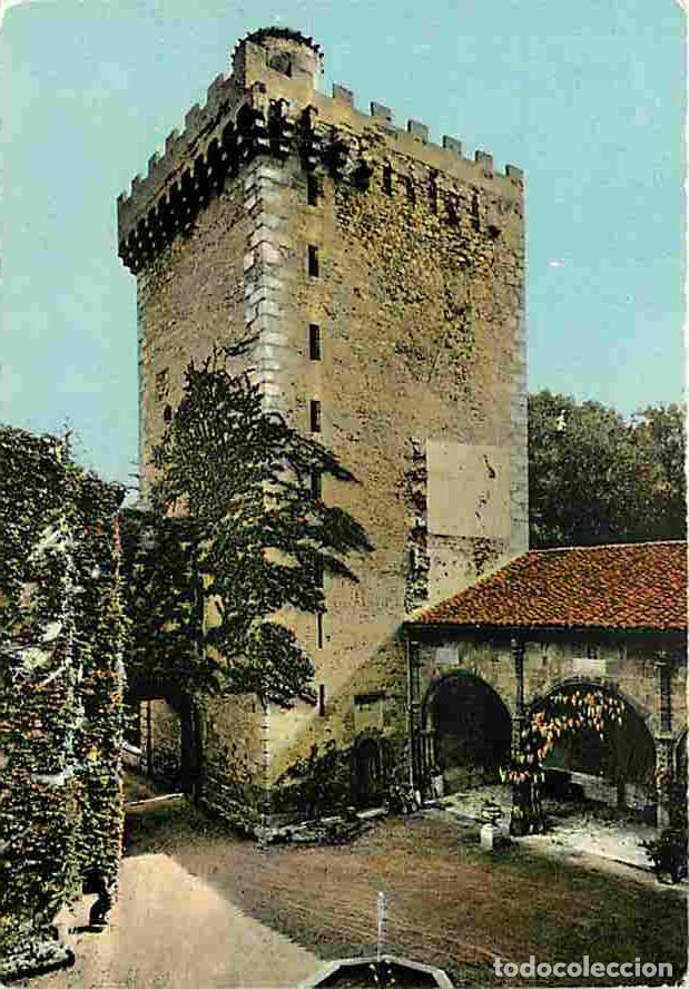 Postales: Francia - 42 - Boisy - Ch&acirc;teau de Jacques Coeur - Cour int&eacute;rieure et vieille Tour - CPM - Voir Scans