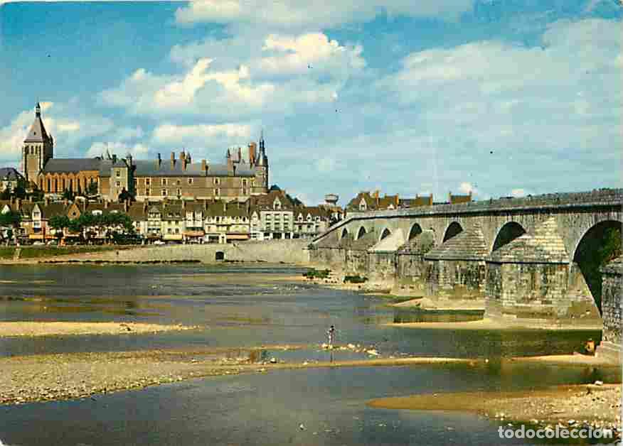 Cartoline: Francia - 45 - Gien - Le Ch&acirc;teau - Le Pont sur la Loire - CPM - Voir Scans Recto-Verso