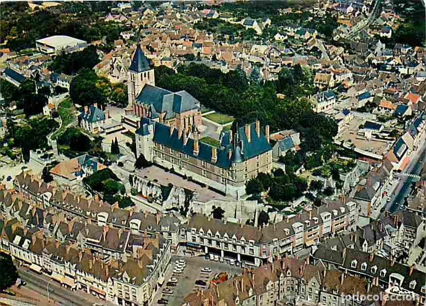Cartoline: Francia - 45 - Gien - Vue a&eacute;rienne - CPM - Voir Scans Recto-Verso