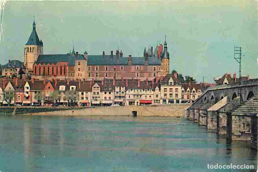 Cartoline: Francia - 45 - Gien - Le Ch&acirc;teau d'Anne de Beaujeu - CPM - Voir Scans Recto-Verso