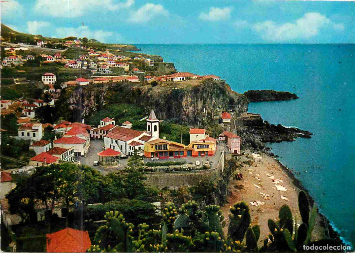 Postales: Portugal - Camara de lobos - Vista da vila - CPM - Voir Scans Recto-Verso