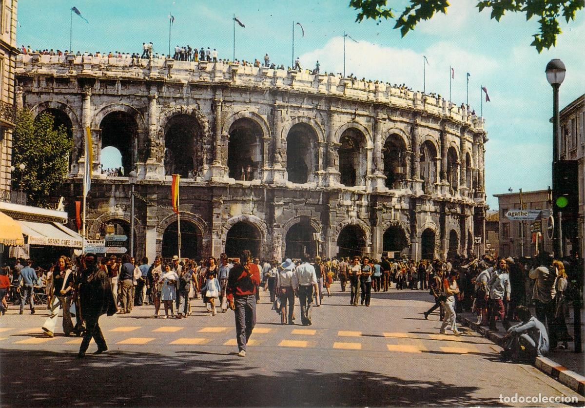 Postales: Postal Nimes Francia Ar&egrave;nes de N&icirc;mes durante La Feria, d&iacute;a de Corrida