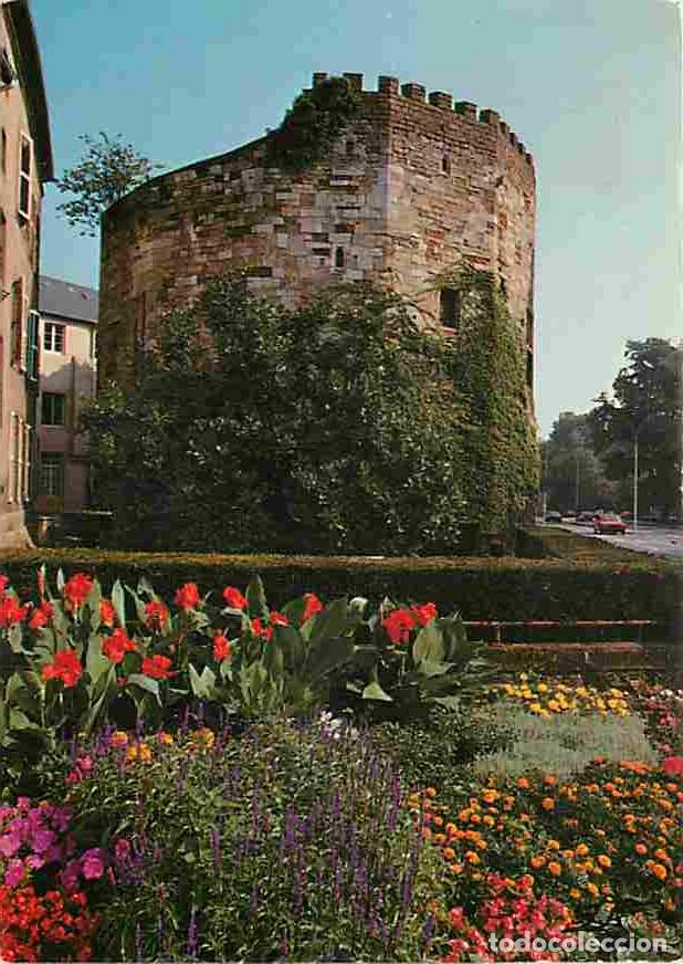Postales: Francia - 57 - Thionville - La Tour aux puces - Automobiles - Fleurs - CPM - Voir Scans Recto-Verso