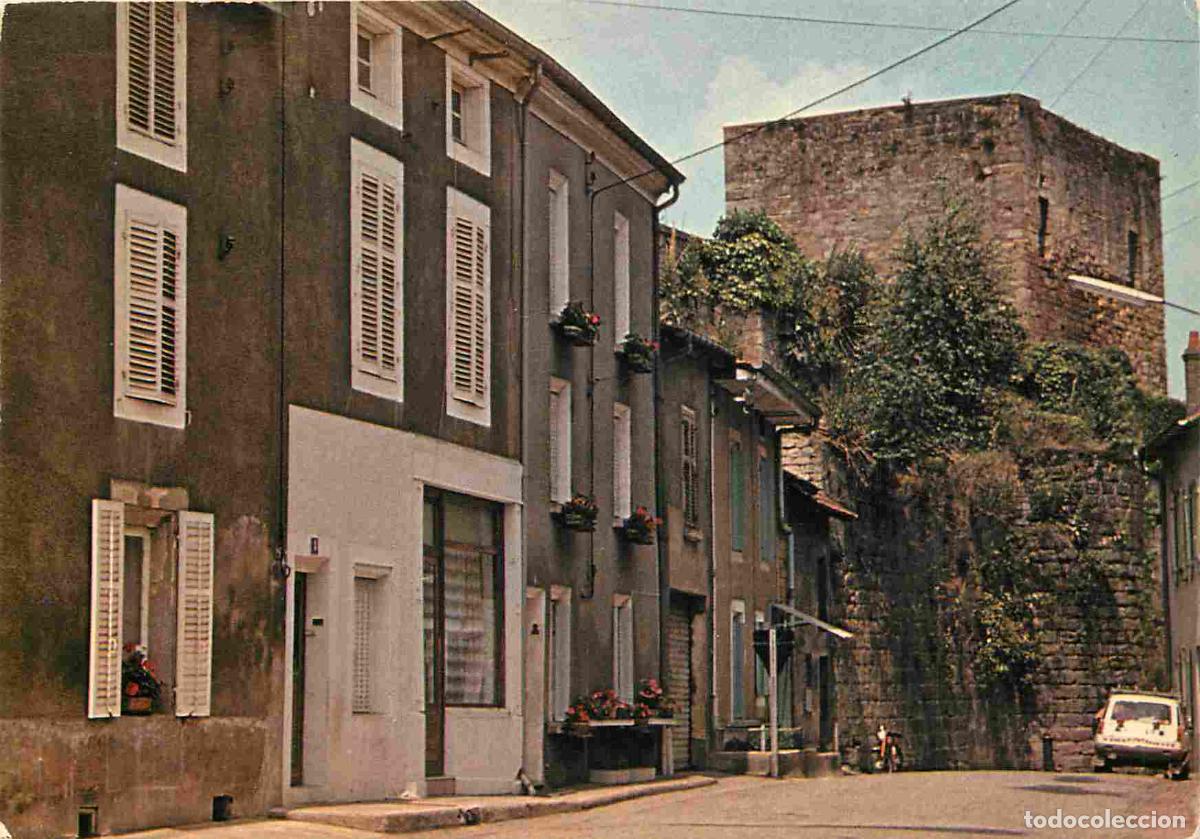 Postales: Francia - 54 - Baccarat - Tour des Vou&eacute;s - Automobiles - CPM - Voir Scans Recto-Verso