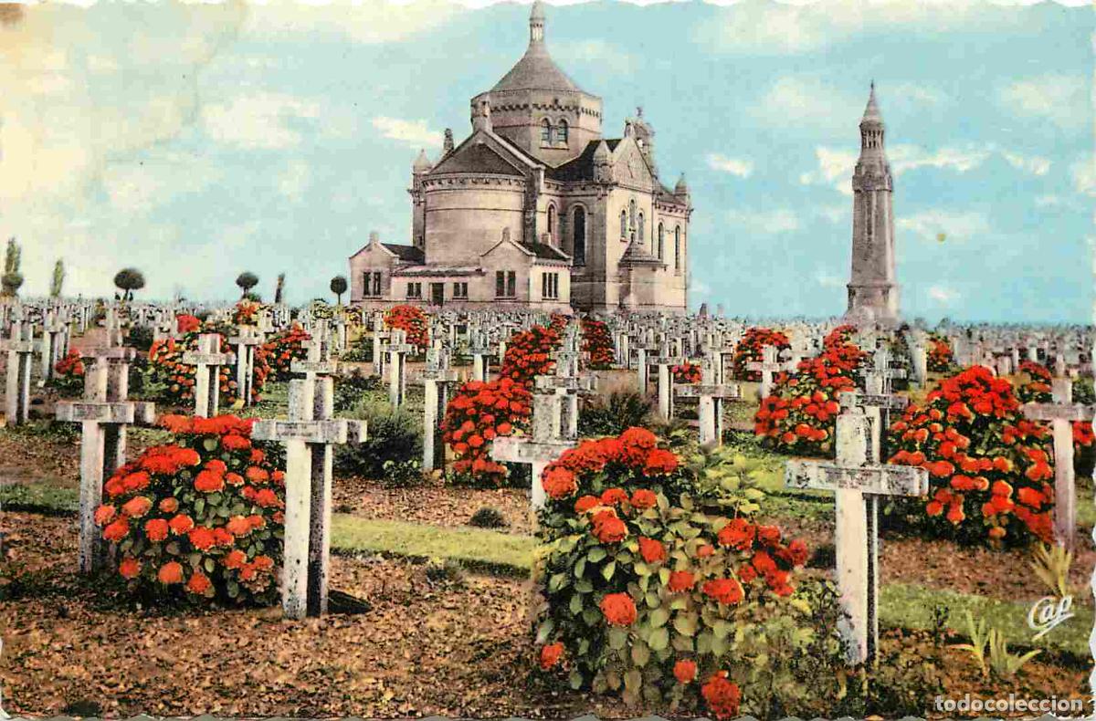 Postales: Francia - 62 - Notre Dame de Lorette - Le Cimeti&egrave;re Militaire - La Chapelle et la Tour - Carte Dente