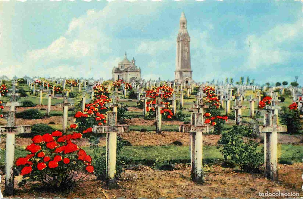 Postales: Francia - 62 - Notre Dame de Lorette - Le Cimeti&egrave;re Militaire - La Tour et la Chapelle - Carte Dente