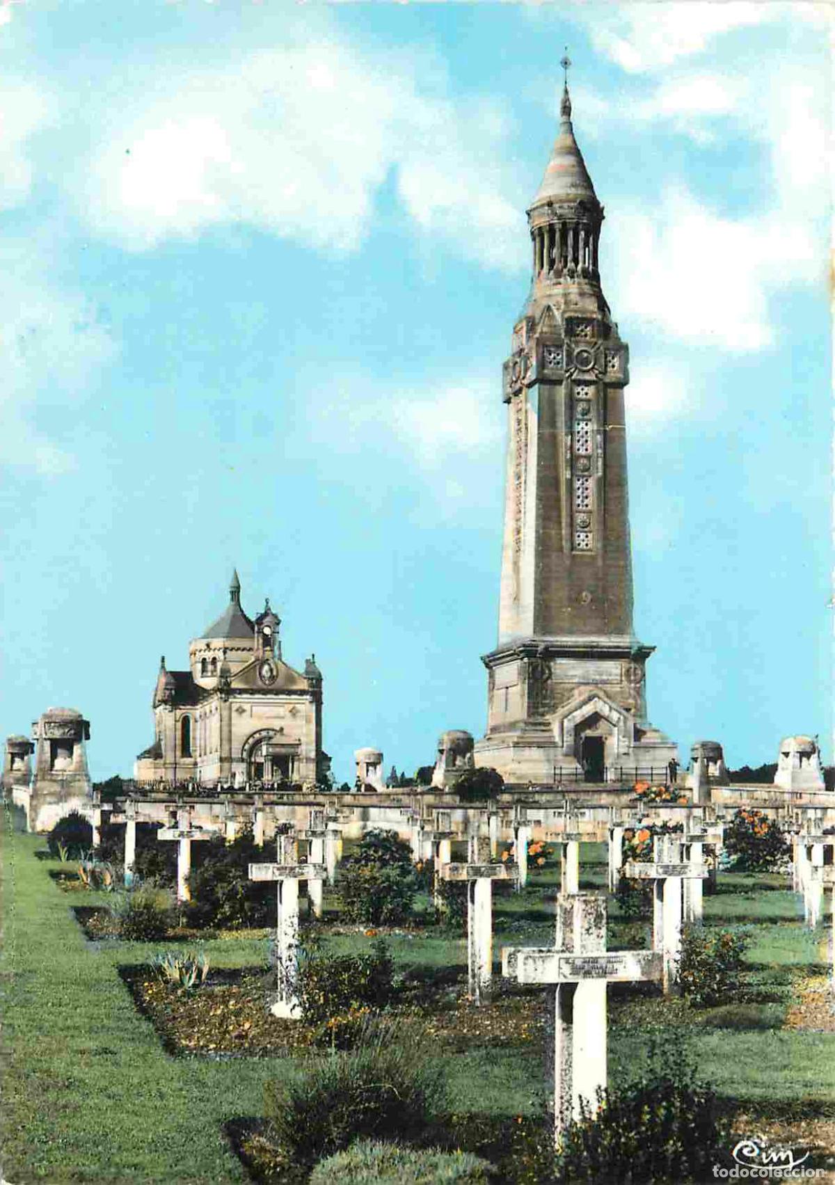Cartes Postales: Francia - 62 - Notre Dame de Lorette - Le Cimeti&egrave;re Militaire - La Basilique - Carte Dentel&eacute;e - CPM