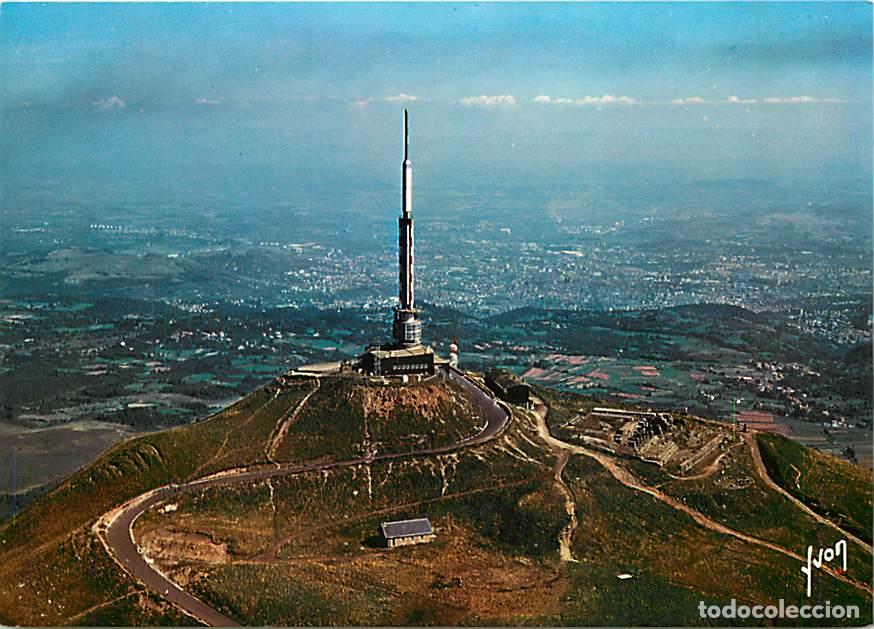 Cartes Postales: Francia - 63 - Le Puy de Dome - Le Sommet et le poste de relais de T&eacute;l&eacute;vision - Le Temple de Mercure