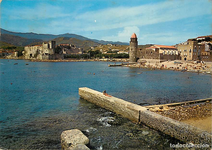 Postcards: Francia - 66 - Collioure - Vue panoramique sur les Plages - Le Ch&acirc;teau Fort et l'Eglise - CPM - Voir