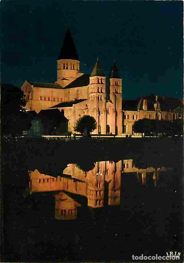 Postales: Francia - 71 - Paray le Monial - La Basilique du Sacr&eacute; Coeur vue de nuit - Carte Neuve - CPM - Voir