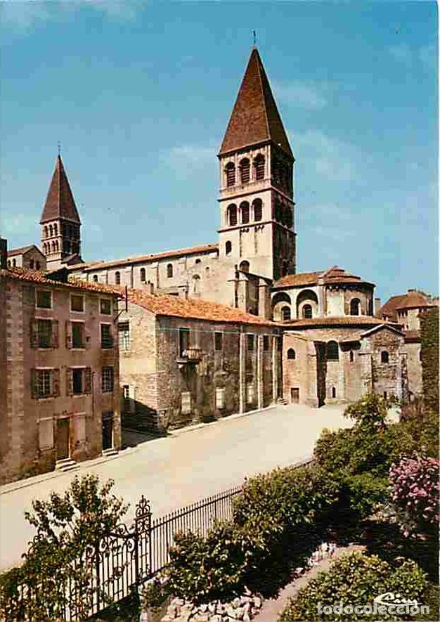 Postales: Francia - 71 - Tournus - Eglise Saint Philibert - Vue du Sud-Est - Abside et Clochers - CPM - Voir S
