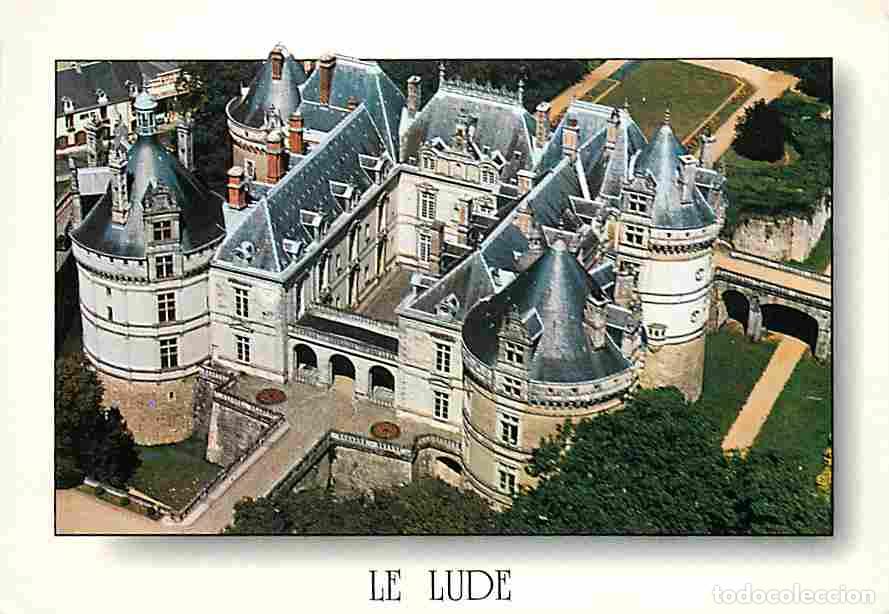 Cartes Postales: Francia - 72 - Le Lude - Le Ch&acirc;teau - Vue a&eacute;rienne - Flamme Postale de Le Lude - CPM - Voir Scans Re
