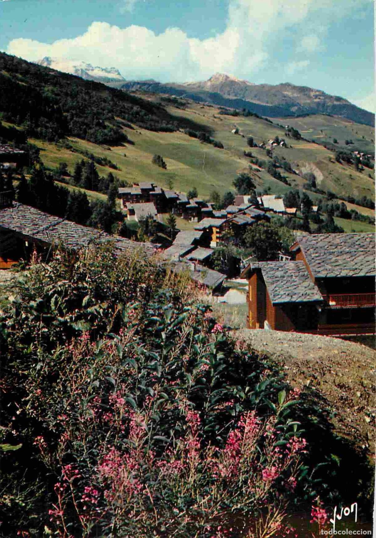 Cartes Postales: Francia - 73 - Valmorel - Vue depuis Planchamp et dans le fond la Cha&icirc;ne de la Lozi&egrave;re - CPM - Flamm