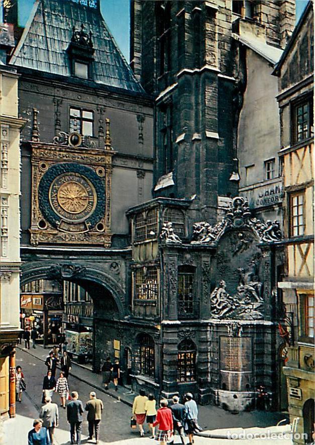 Postkarten: Francia - 76 - Rouen - Le Gros Horloge - Fontaine du XVIIIe s - Carte Neuve - CPM - Voir Scans Recto