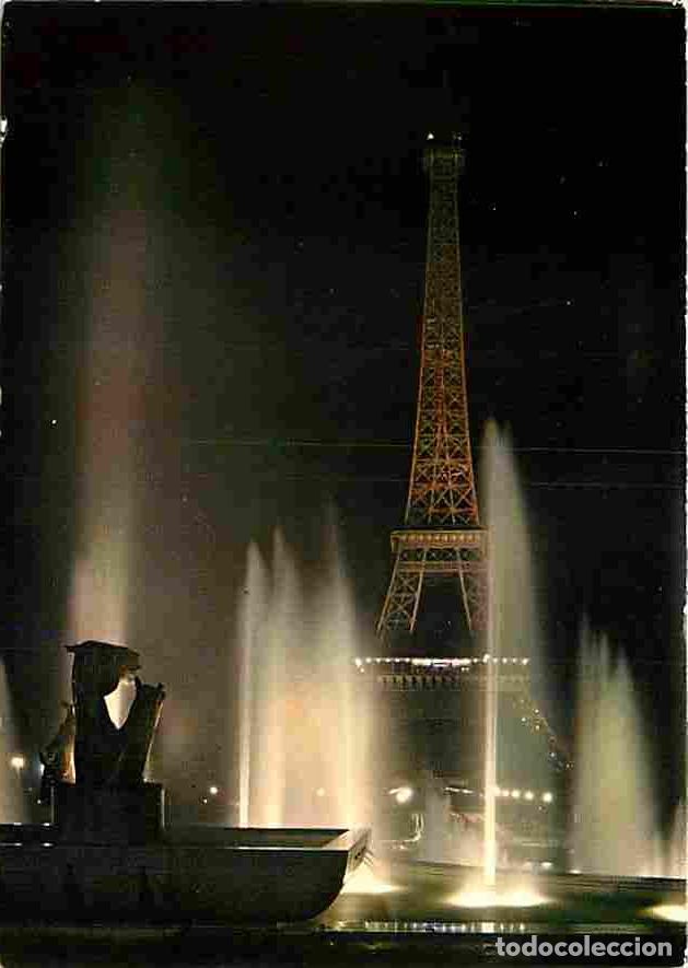 Postales: Francia - 75 - Paris - Tour Eiffel - jeux d'eau vue de nuit - Carte Neuve - CPM - Voir Scans Recto-V