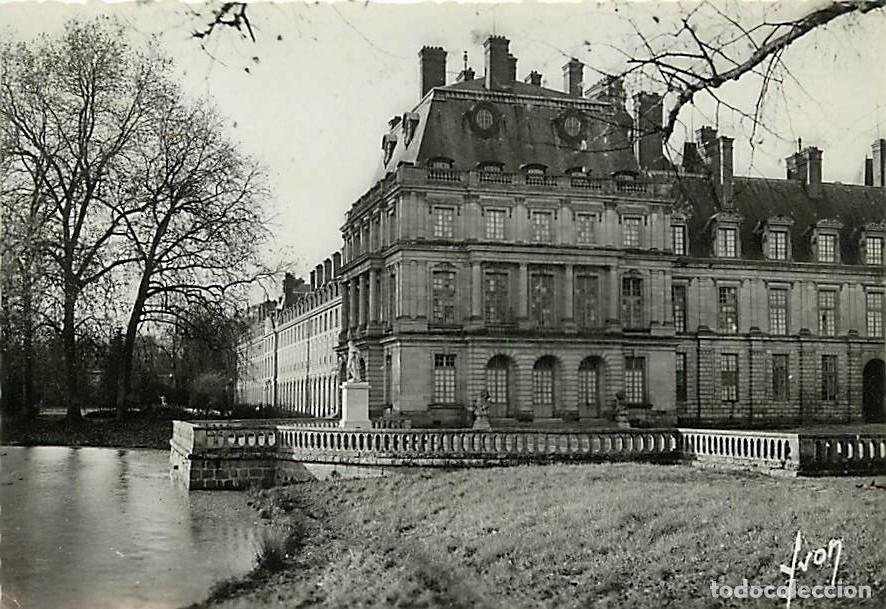 Cartes Postales: Francia - 77 - Fontainebleau - Palais de Fontainebleau - Aile Louis XV - CPSM grand format - Voir Ti
