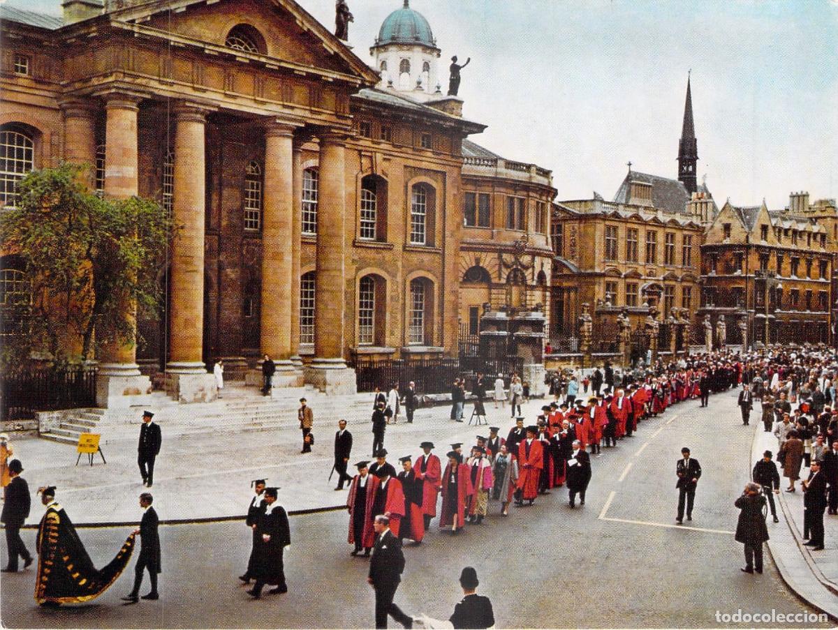 Postales: Postal Universidad de Oxford &ndash; Procesi&oacute;n Encaenia, Togas y Ceremonia Acad&eacute;mica