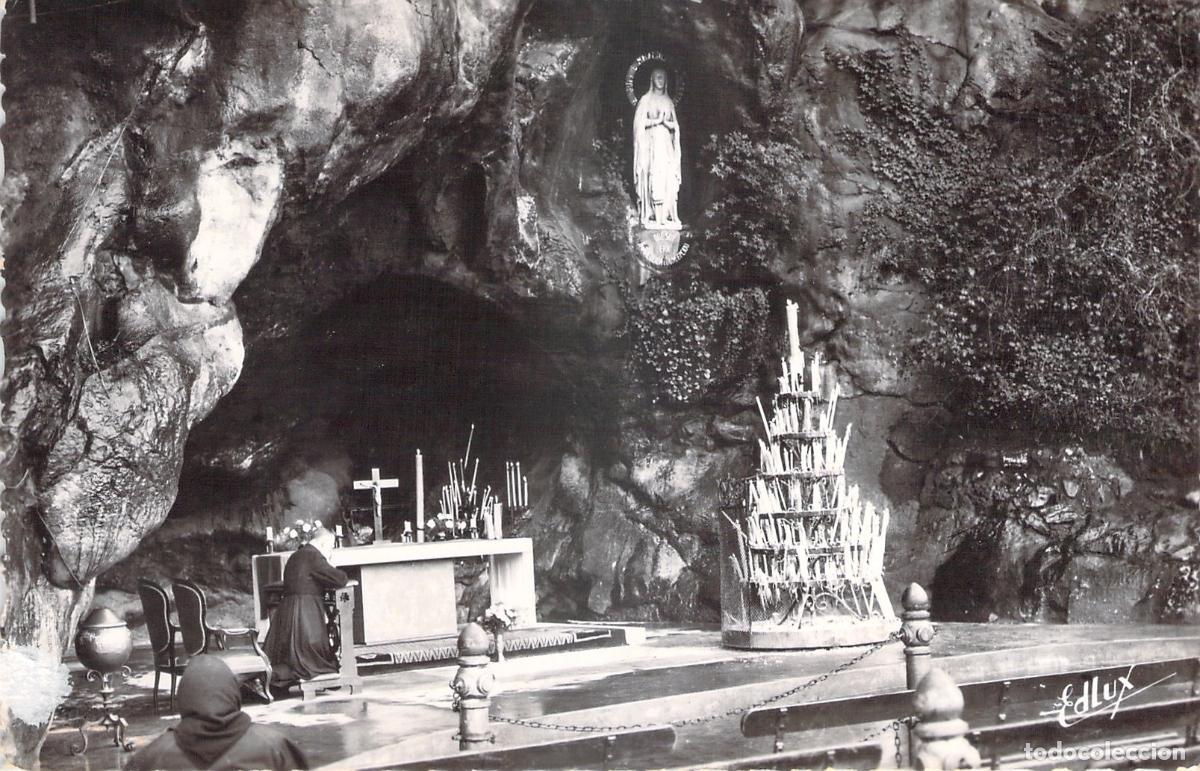 Postkarten: Postal Lourdes Francia Gruta Milagrosa Nuevo Altar y Estatua de la V&iacute;rgen