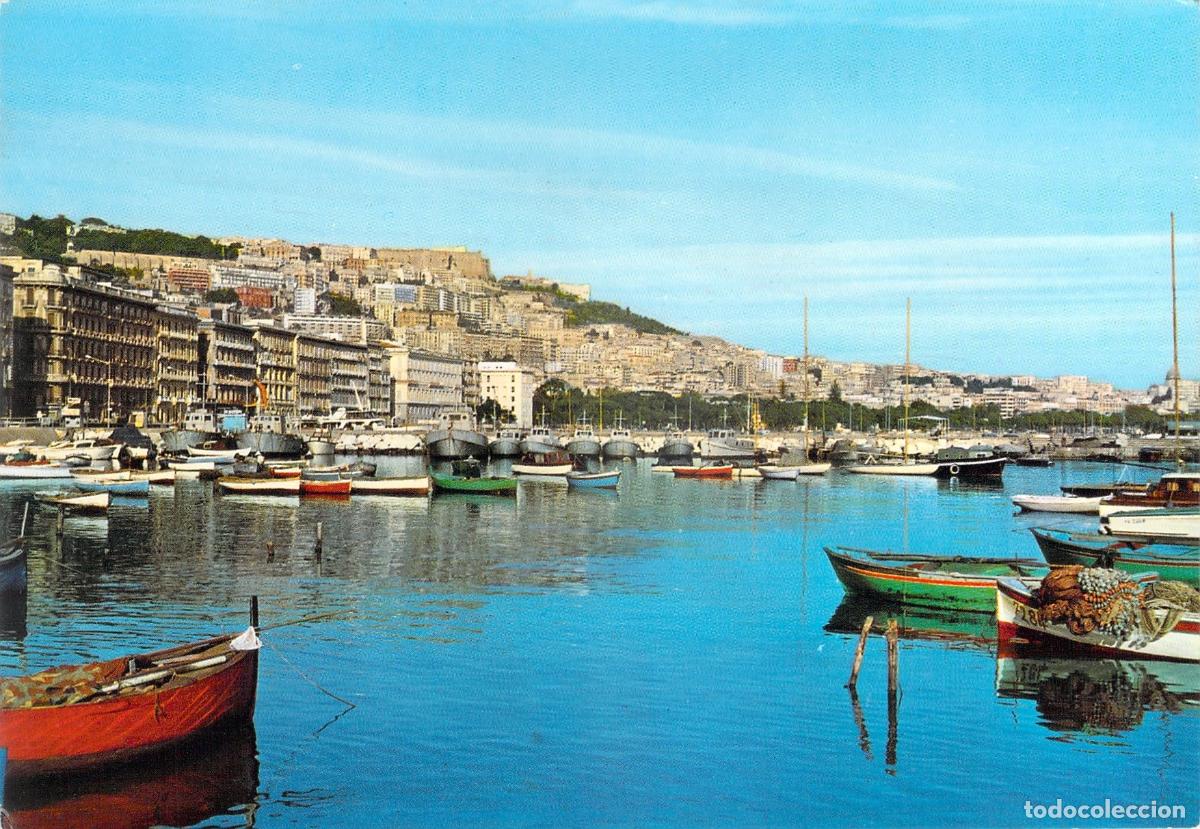 Postkarten: Postal N&aacute;poles: Vista Panor&aacute;mica Il Vomero desde Mergellina, Italia