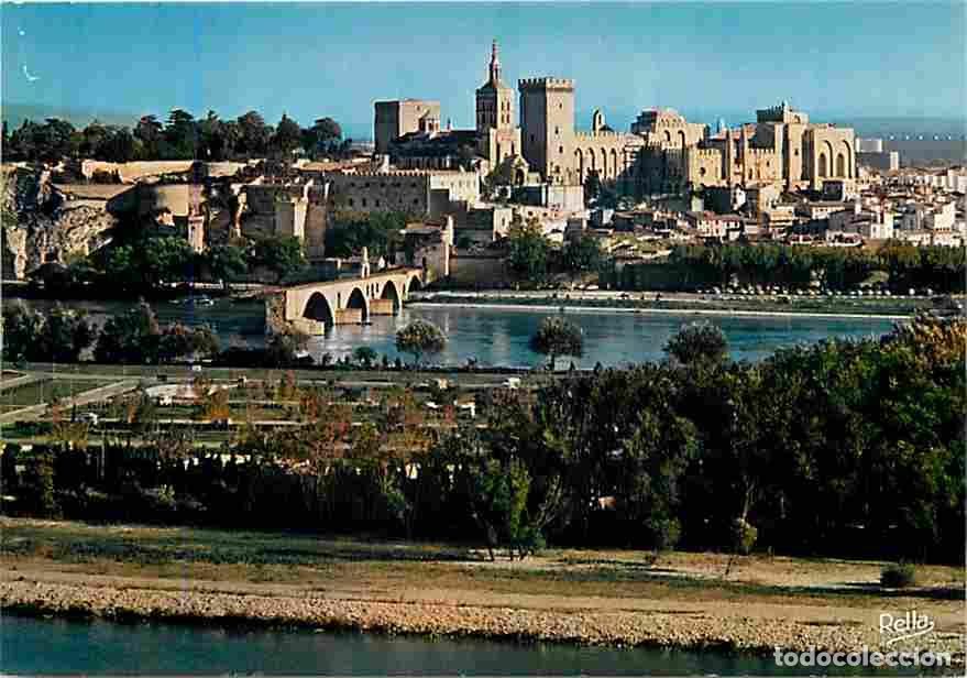 Postales: Francia - 84 - Avignon - Le Pont Saint B&eacute;n&eacute;zet le Petit Palais et le Palais des Papes vus de la Tour
