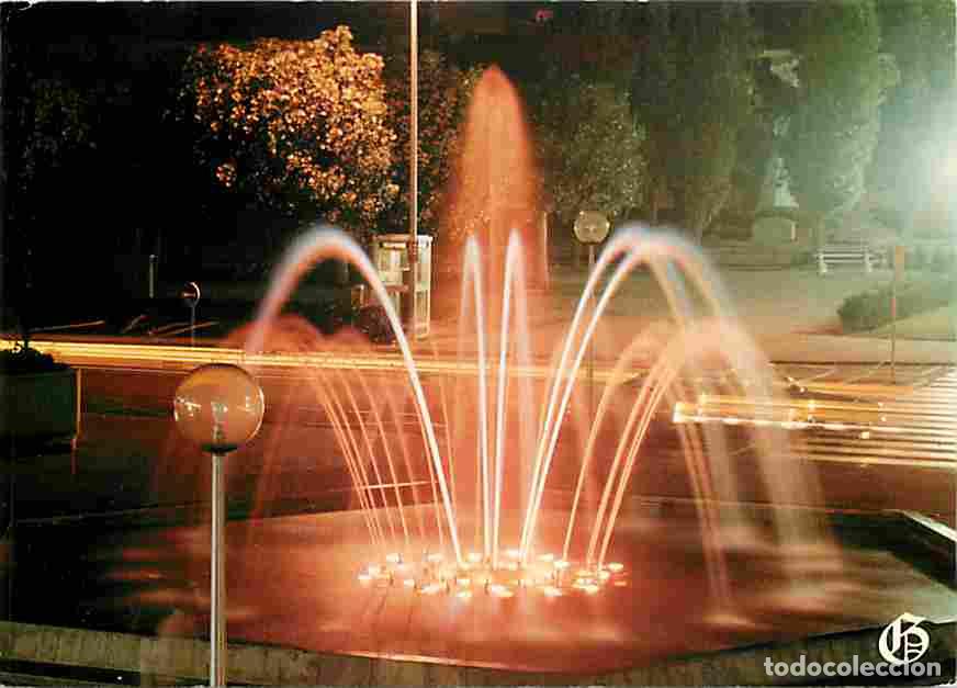 Postales: Francia - 85 - Les Sables d'Olonne - Fontaine de la Place du Poilu de France - CPM - Voir Scans Rect