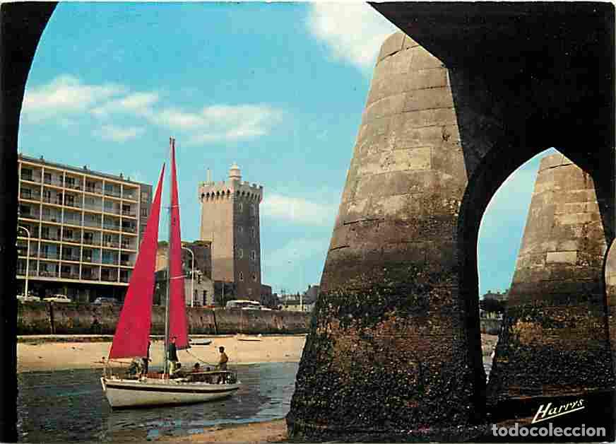 Postales: Francia - 85 - Les Sables d'Olonne - L'entr&eacute;e du Port et la Tour d'Arundel - Voiles - CPM - Voir Sca