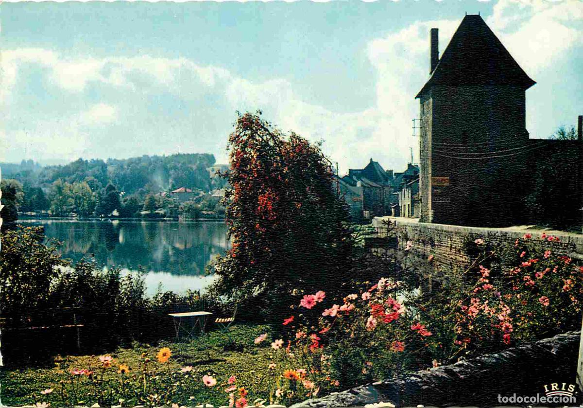 Postales: Francia - 87 - Peyrat le Ch&acirc;teau - La Tour - ancienne demeure Des Princes de Lusignan au bord du lac